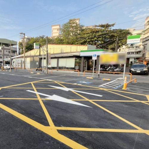 【高雄】 Times 高雄楠梓新昌街停車場